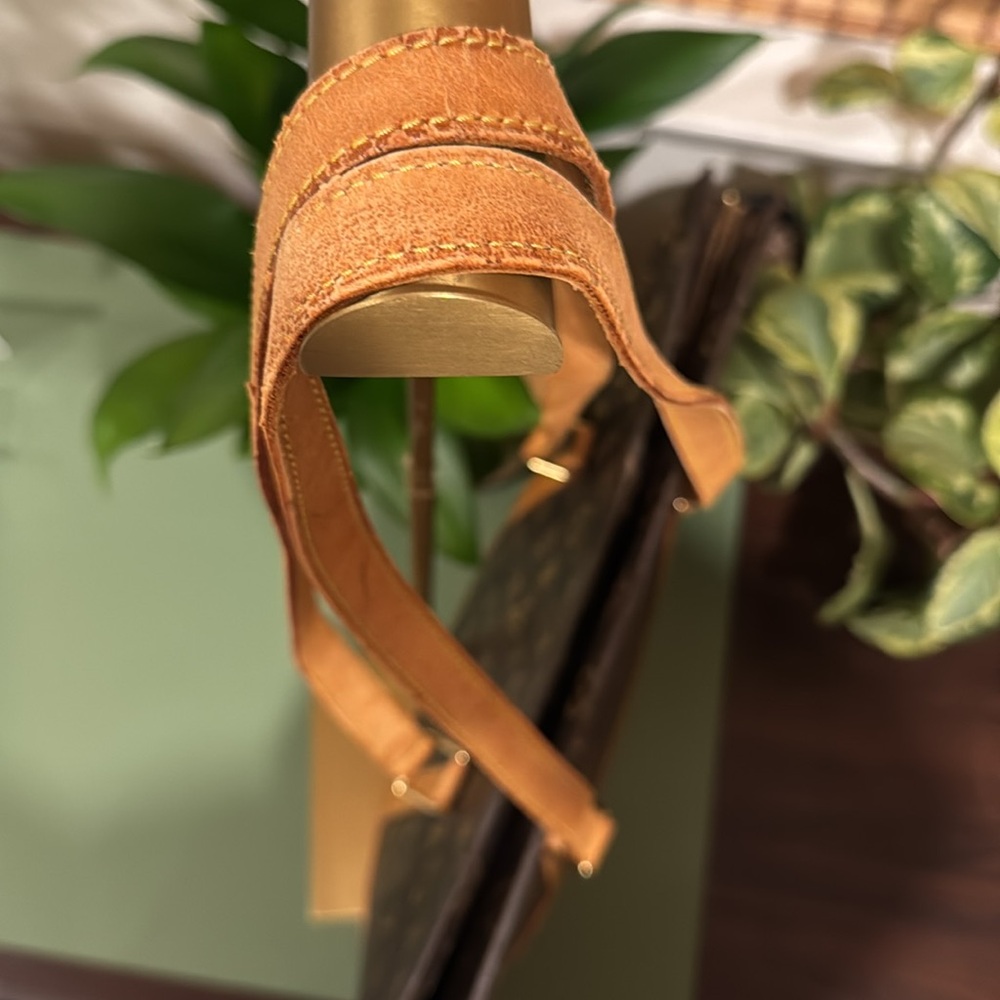Louis Vuitton Brown and Tan Tote - Picture 8 of 11